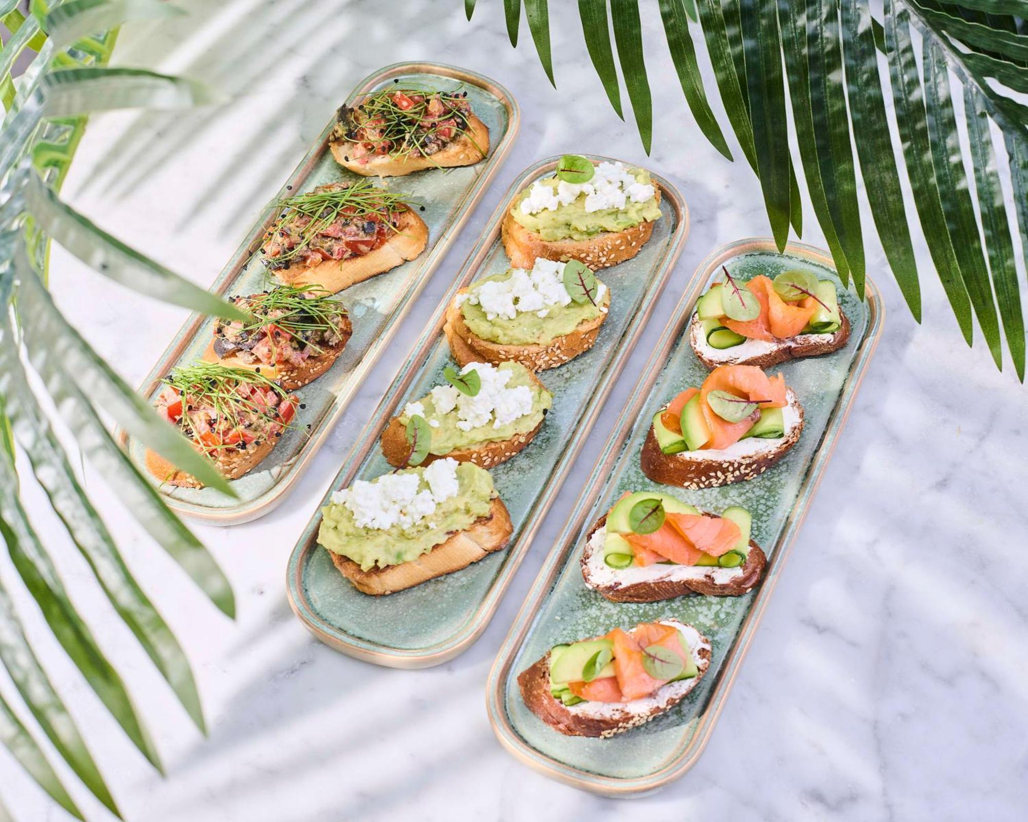 Radisson Blu Hotel Jerevan Eksteriør bilde Bruschetta